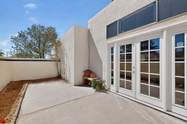 8420 Parrot Run Road NE, Albuquerque, NM 87109