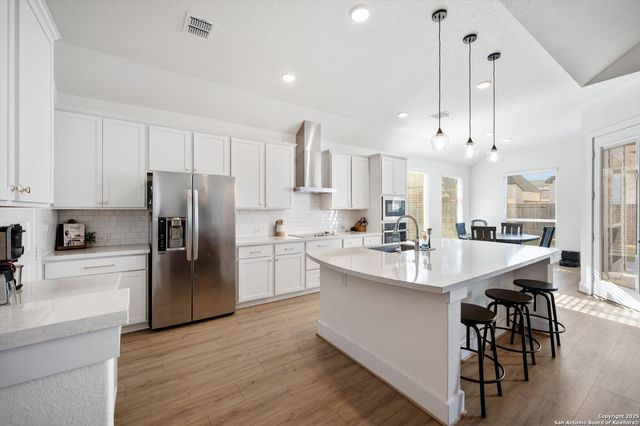 411 Aurora Basin, Cibolo, TX 78108