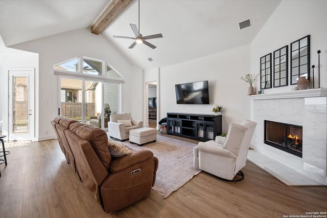 411 Aurora Basin, Cibolo, TX 78108