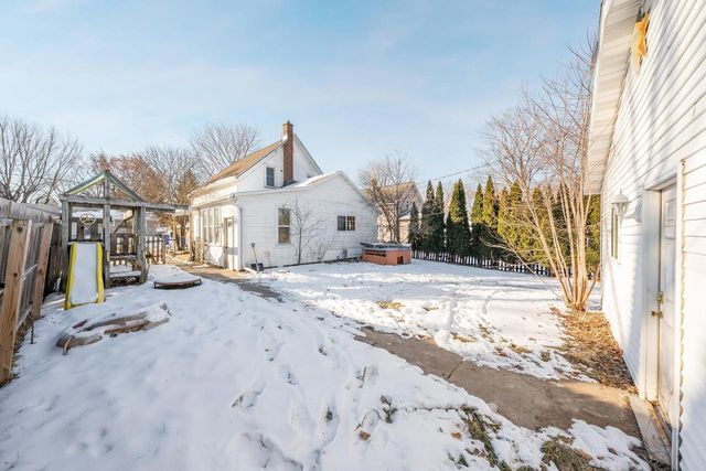 126 W 14TH STREET, Kaukauna, WI 54130