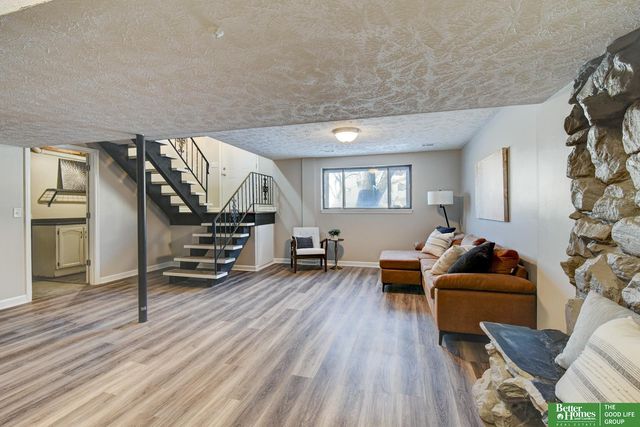 6717 S 139 Avenue Circle, Omaha, NE 68137