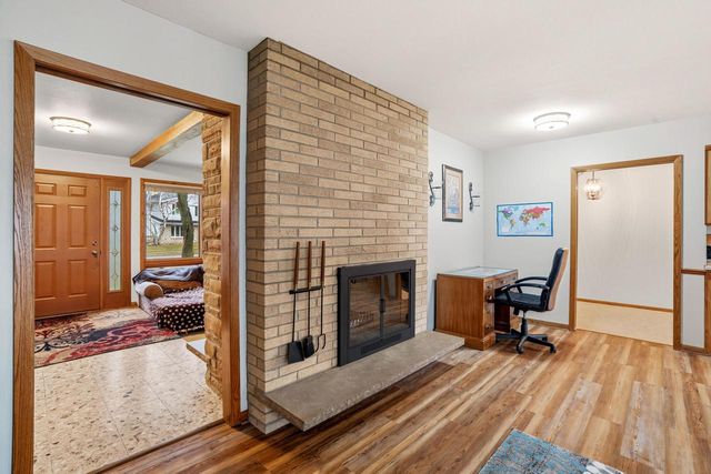 955 W Whitefish ROAD, Port Washington, WI 53074