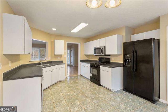 76 Yellowstone Lane, Powder Springs, GA 30127