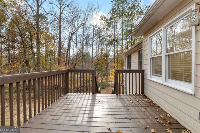 76 Yellowstone Lane, Powder Springs, GA 30127