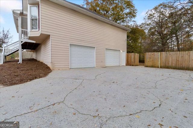 76 Yellowstone Lane, Powder Springs, GA 30127