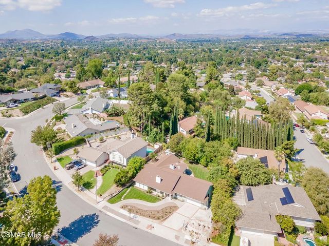 2085 Rayshire Street, Thousand Oaks, CA 91362