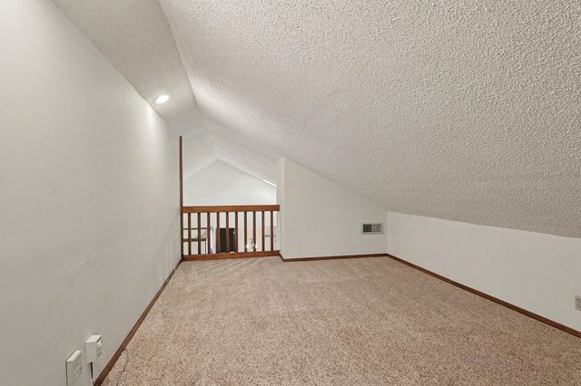8608 E Mount Vernon, Wichita, KS 67207