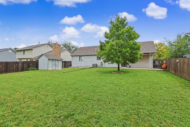 8608 E Mount Vernon, Wichita, KS 67207