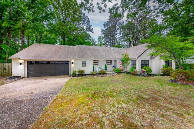 12601 Saint Charles Boulevard, Little Rock, AR 72211