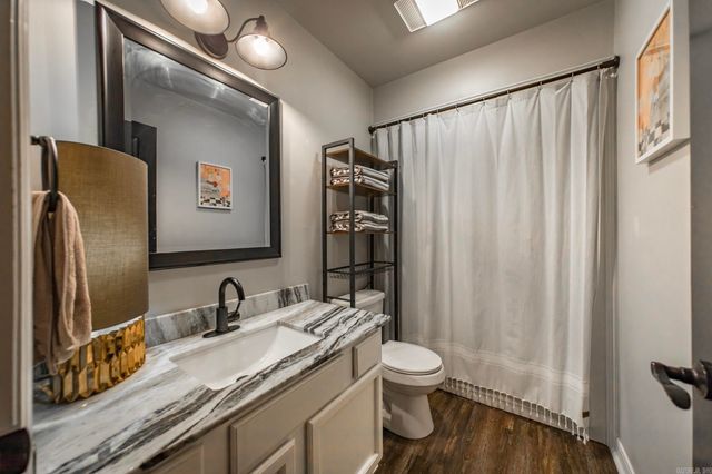 12601 Saint Charles Boulevard, Little Rock, AR 72211