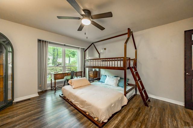 12601 Saint Charles Boulevard, Little Rock, AR 72211