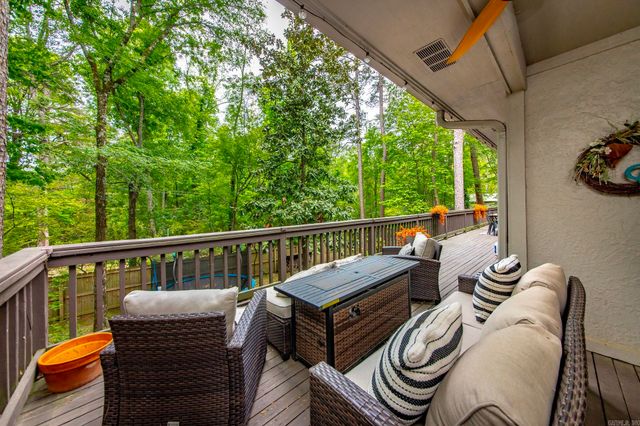 12601 Saint Charles Boulevard, Little Rock, AR 72211