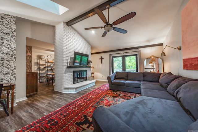 12601 Saint Charles Boulevard, Little Rock, AR 72211