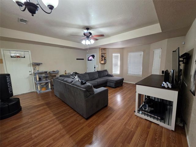 1153 Overlook WAY, San Marcos, TX 78666