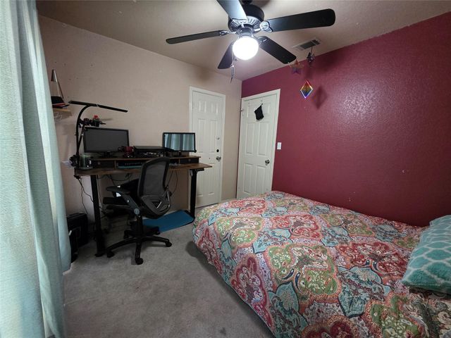 1153 Overlook WAY, San Marcos, TX 78666