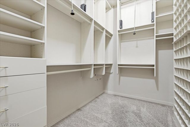 10009 Sienna Peak Court, Las Vegas, NV 89144