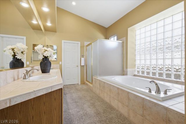 10009 Sienna Peak Court, Las Vegas, NV 89144