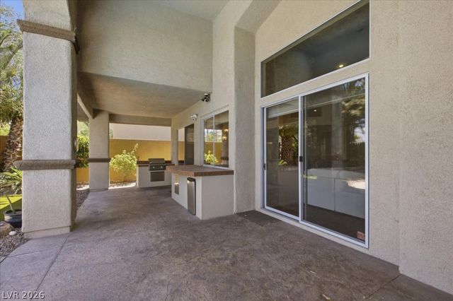 10009 Sienna Peak Court, Las Vegas, NV 89144