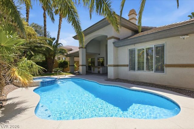 10009 Sienna Peak Court, Las Vegas, NV 89144
