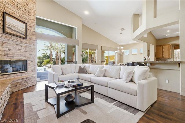 10009 Sienna Peak Court, Las Vegas, NV 89144