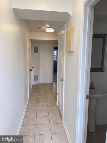 42882 GOLF VIEW DR, Chantilly, VA 20152