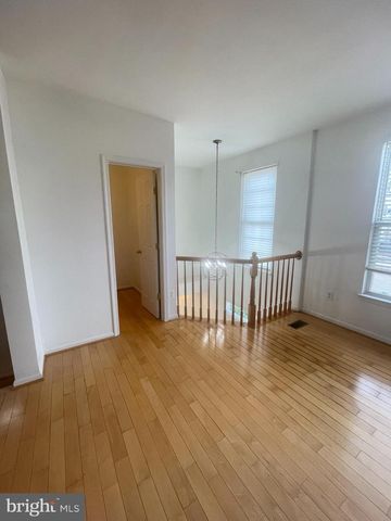 42882 GOLF VIEW DR, Chantilly, VA 20152