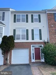 42882 GOLF VIEW DR, Chantilly, VA 20152