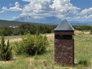Old West Court, Walsenburg, CO 81089
