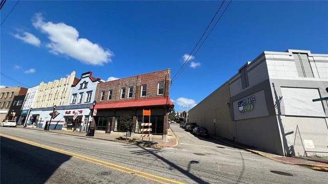 239-243 Brownsville, Mt Oliver, PA 15210