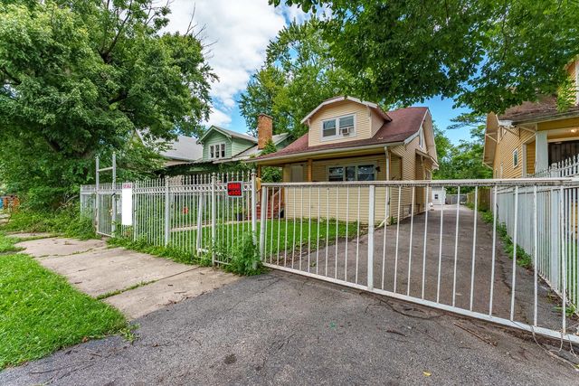 15117 Vine Avenue, Harvey, IL 60426