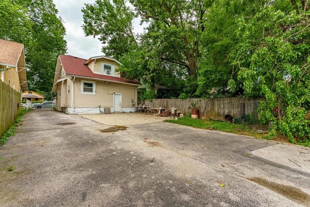 15117 Vine Avenue, Harvey, IL 60426