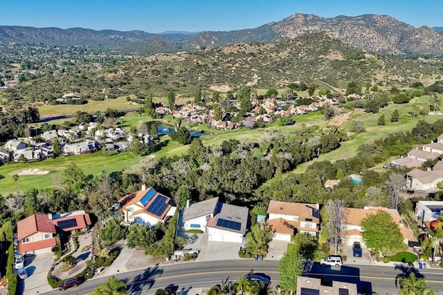 15663 Vista Vicente Drive, Ramona, CA 92065