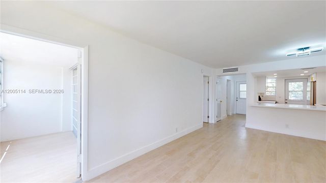 1333 E Hallandale Beach Blvd 326, Hallandale Beach, FL 33009