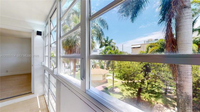 1333 E Hallandale Beach Blvd 326, Hallandale Beach, FL 33009