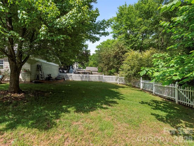 8214 Ballymore Court, Huntersville, NC 28078