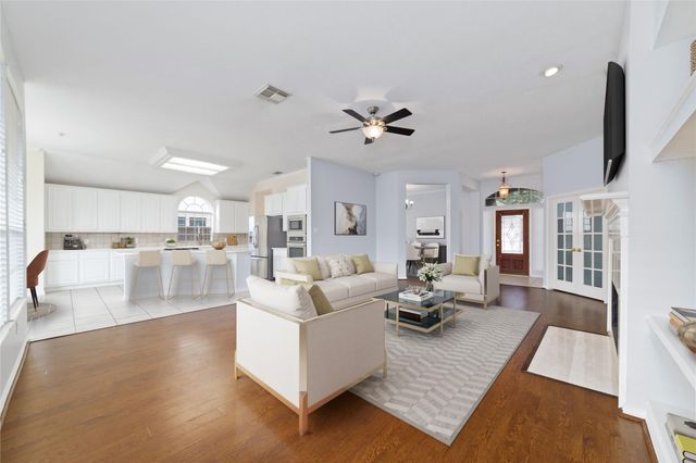 12215 Salmon Creek, Houston, TX 77041