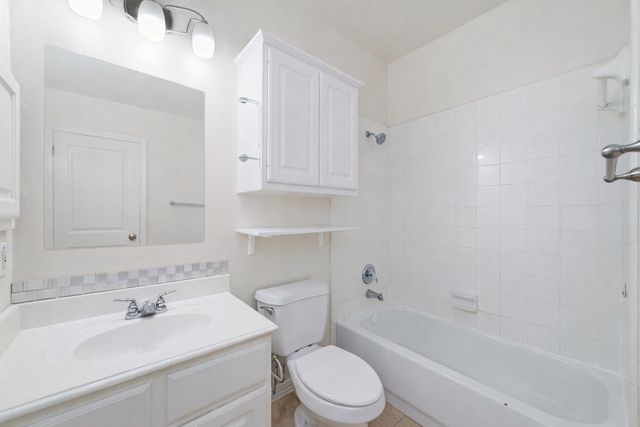 12215 Salmon Creek, Houston, TX 77041