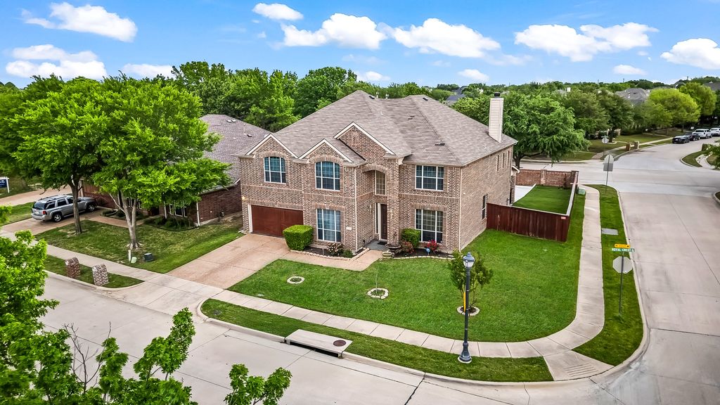 713 Royal Crest Court, Mckinney, TX 75072