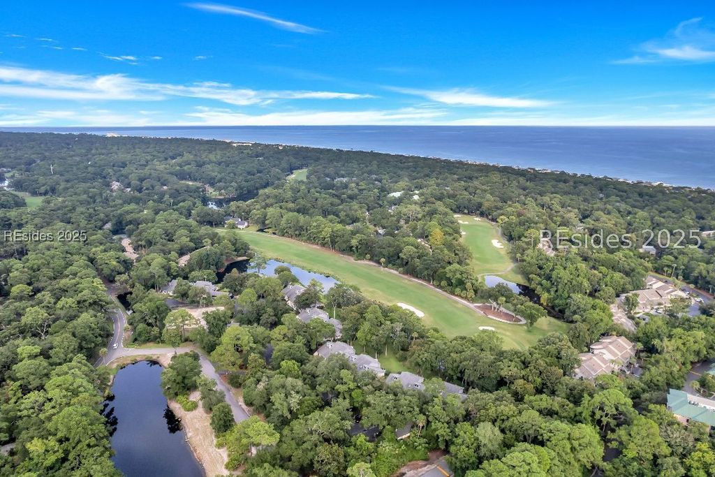 20 Townhouse Mnr, Hilton Head Island, SC 29928