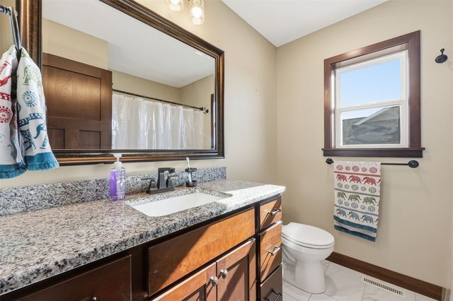 1003 Croell Avenue, Tiffin, IA 52340