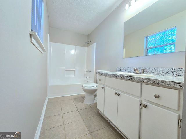 8087 Fieldstream Way, Douglasville, GA 30134