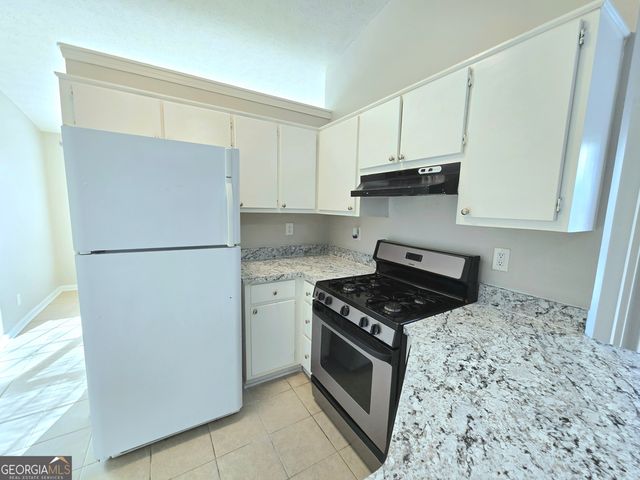 8087 Fieldstream Way, Douglasville, GA 30134