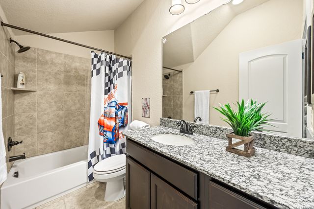 1131 Barolo, New Braunfels, TX 78132