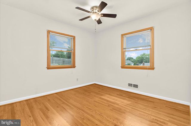 5801 REDMOND ST, Baltimore, MD 21225