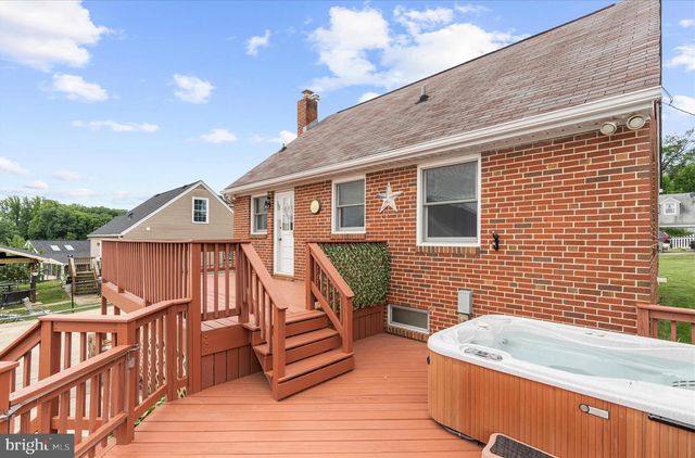 5801 REDMOND ST, Baltimore, MD 21225