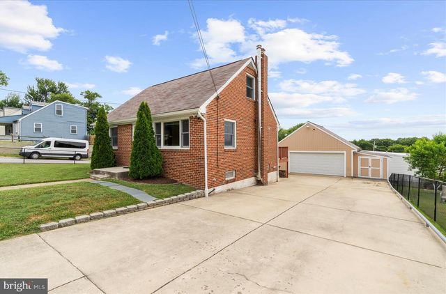 5801 REDMOND ST, Baltimore, MD 21225