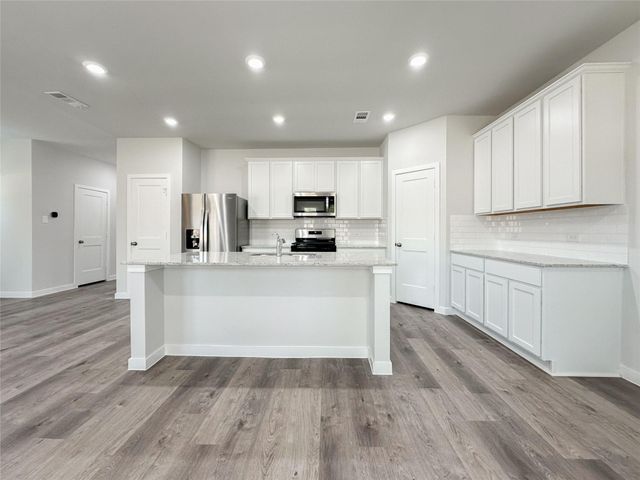7806 Alset Dr, Magnolia, TX 77354