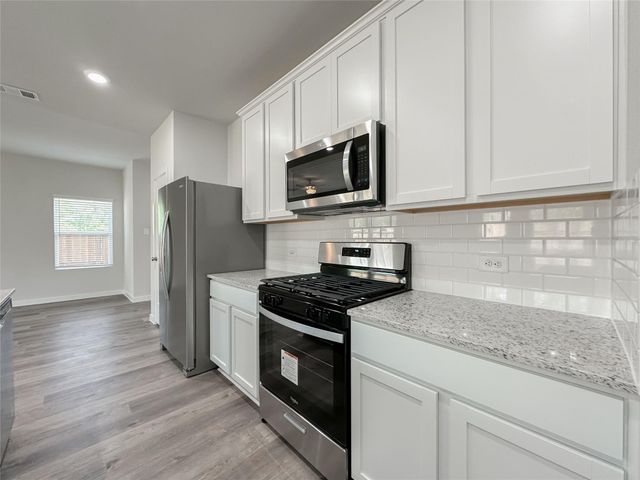 7806 Alset Dr, Magnolia, TX 77354