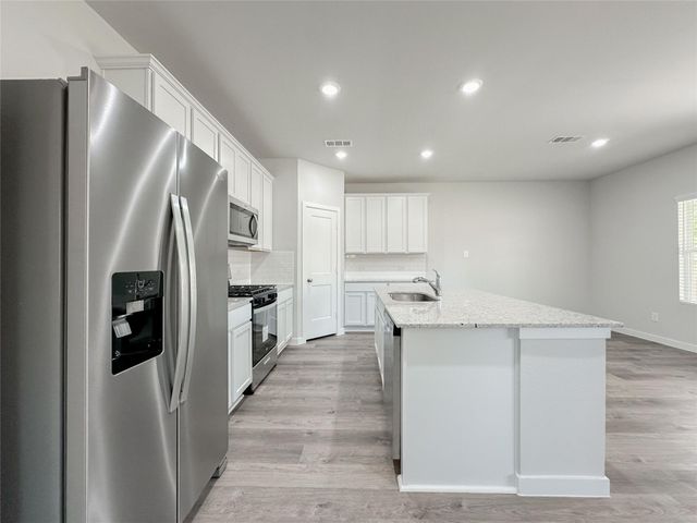 7806 Alset Dr, Magnolia, TX 77354
