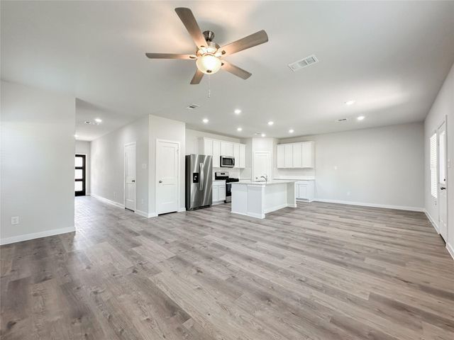 7806 Alset Dr, Magnolia, TX 77354